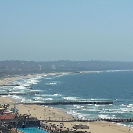 Into The Blue On The Beach Durban Exterior foto